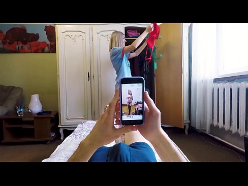 ❤️ Stepsister made her brother cum right before mom came home ❤ Fucking at us